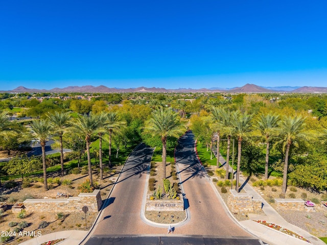 drone / aerial view featuring a mountain view