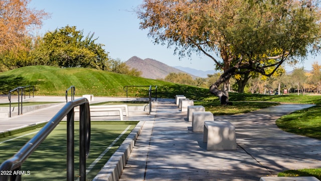 view of home's community featuring a mountain view