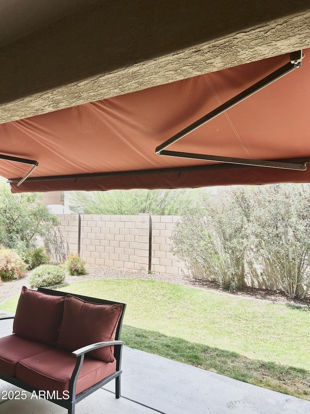 4956 S Leisure Way, Gilbert, AZ 85298 - view of patio / terrace