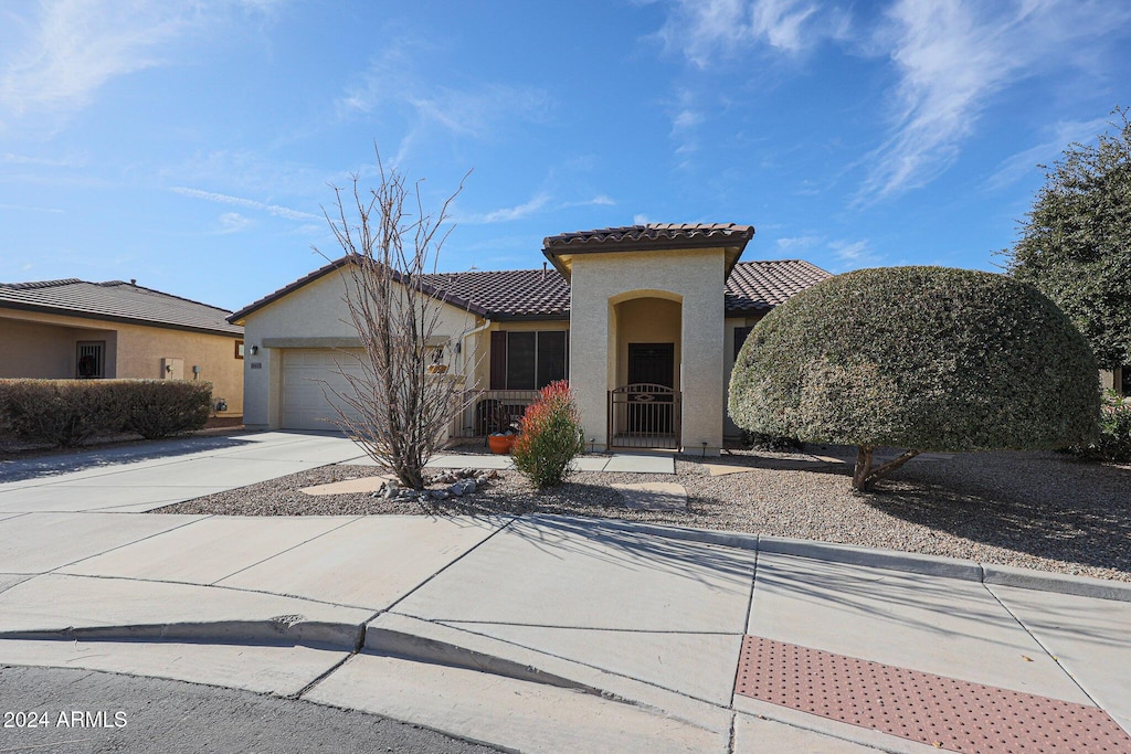 view of front of home with a garage