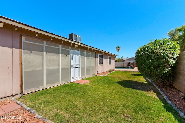 2804 N Nebraska St, Chandler, AZ 85225 - view of yard with cooling unit