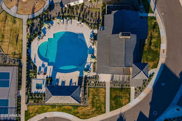 birds eye view of property