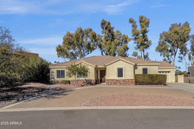 10254 N Demaret Dr, Fountain Hills, AZ 85268 - view of front of property with a garage
