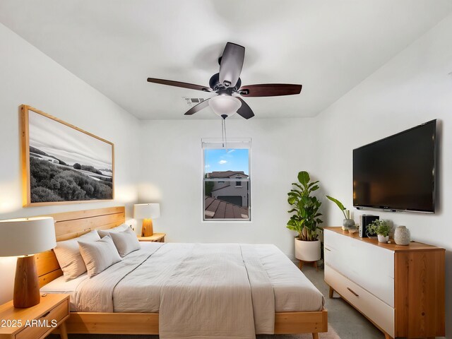 bedroom with visible vents and ceiling fan