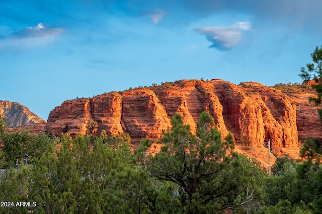 Listing photo 2 for 75 Paramount Dr Unit 3, Sedona AZ 86336