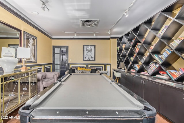 game room featuring crown molding, visible vents, billiards, and track lighting