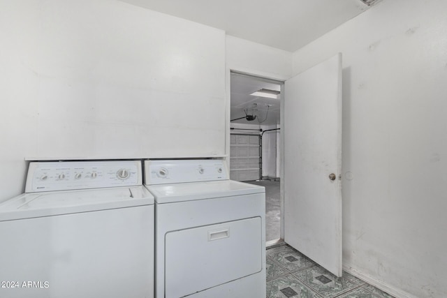 laundry area featuring laundry area and washing machine and clothes dryer