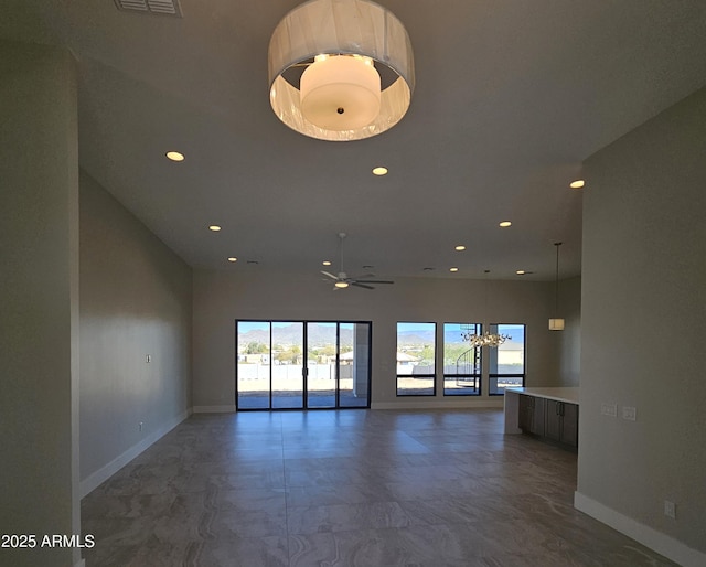 empty room with ceiling fan