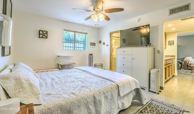 bedroom featuring ceiling fan