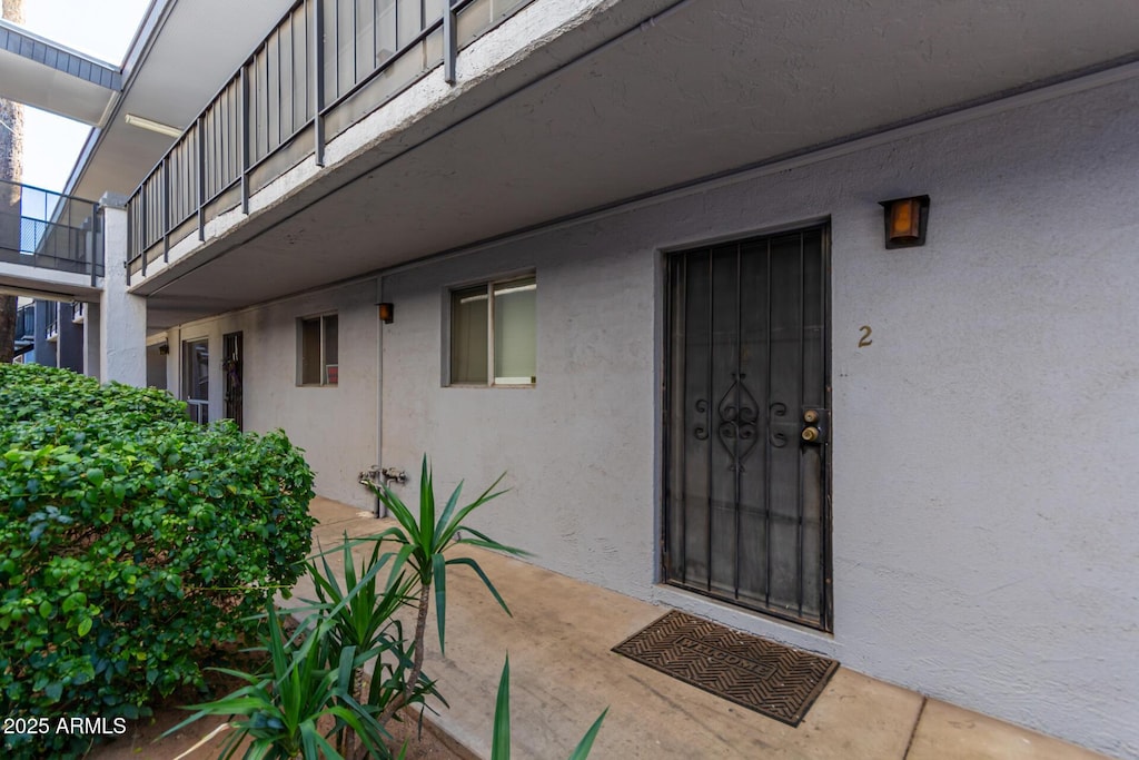 view of exterior entry