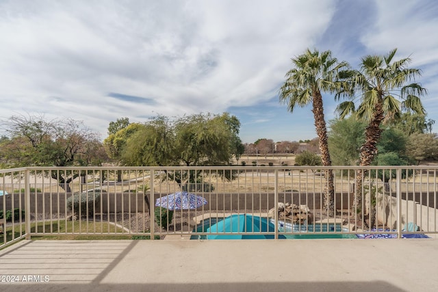 view of swimming pool featuring a patio