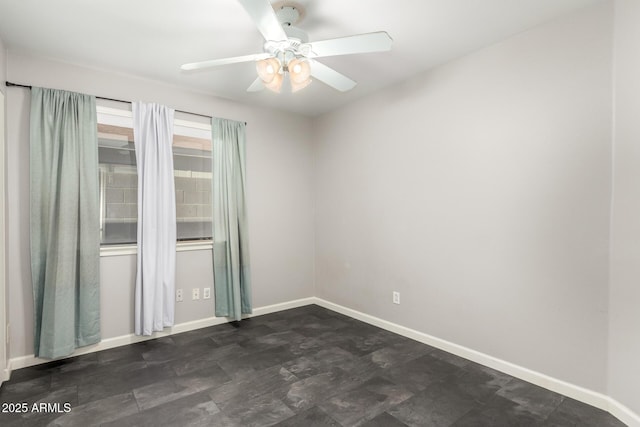 empty room featuring ceiling fan