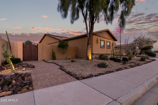 view of front of property