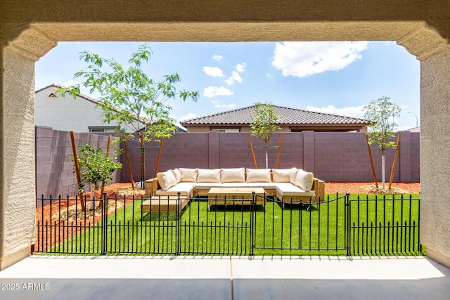 10223 W Piccadilly Rd, Avondale, AZ 85392 - view of patio / terrace