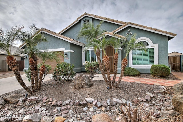 view of front of house with a garage