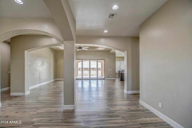 spare room featuring ceiling fan