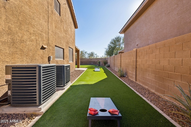 view of yard featuring cooling unit