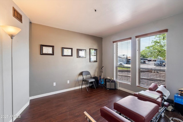 11621 N 39th Dr, Phoenix, AZ 85029 - sitting room featuring visible vents, baseboards, and wood finished floors