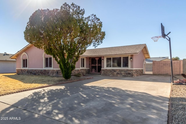 14408 N 35th Ave, Phoenix, AZ 85053 - view of front of house