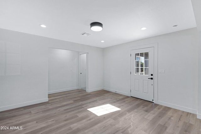 empty room featuring light hardwood / wood-style floors