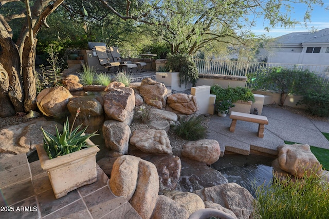 view of yard with a patio area