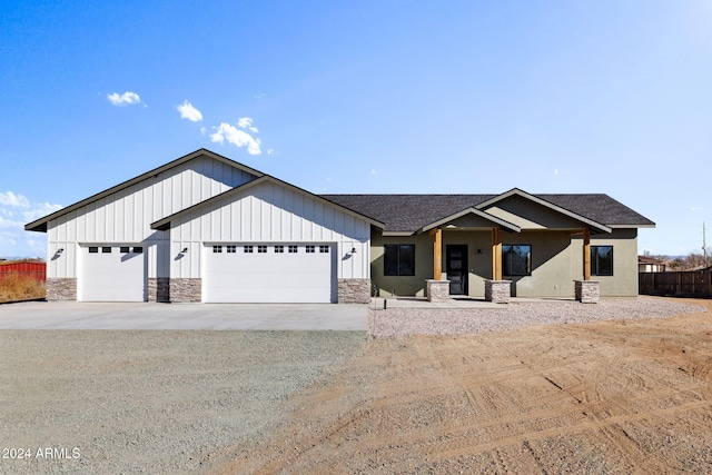 view of front of house featuring a garage