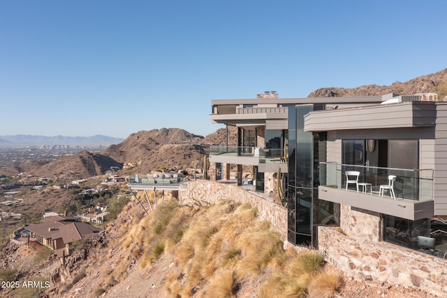 exterior space with a mountain view