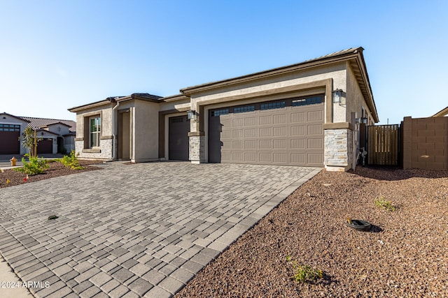 view of front facade with a garage