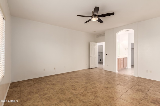 unfurnished room featuring ceiling fan