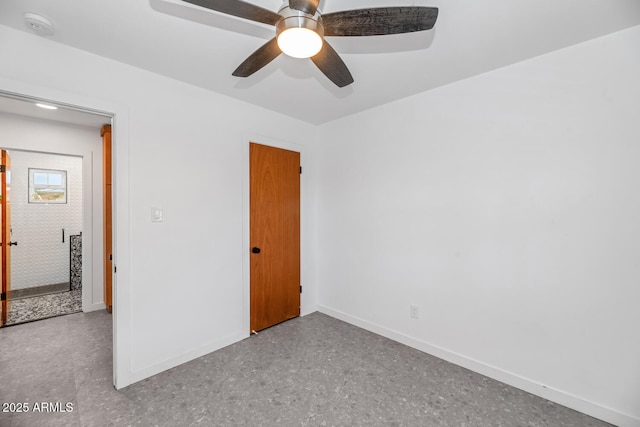 unfurnished room featuring ceiling fan