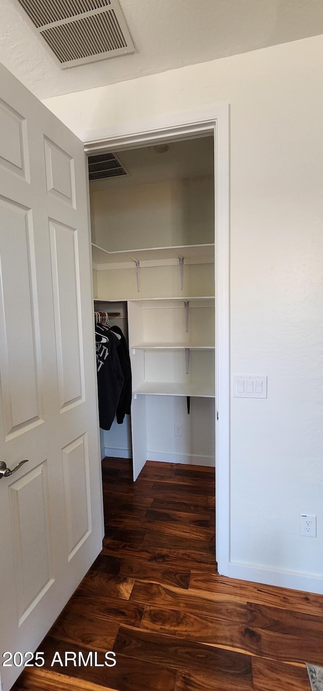 1005 W Lincoln Ave, Coolidge, AZ 85128 - view of closet