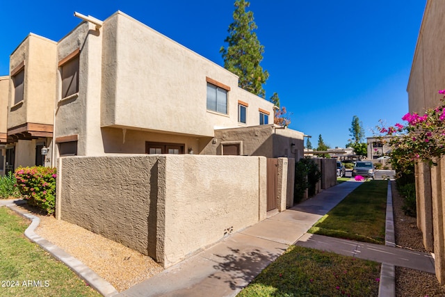 view of property exterior