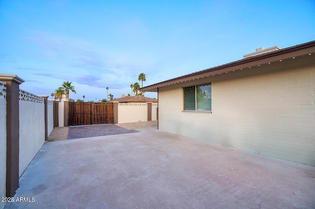 4202 W Purdue Ave, Phoenix, AZ 85051 - view of patio / terrace