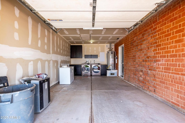 3316 E Fillmore St, Phoenix, AZ 85008 - garage featuring gas water heater and washer and clothes dryer