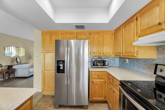 811 S 79th Way, Mesa, AZ 85208 - kitchen featuring appliances with stainless steel finishes, under cabinet range hood, light countertops, and decorative backsplash