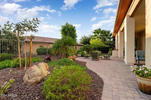 view of patio / terrace featuring outdoor lounge area