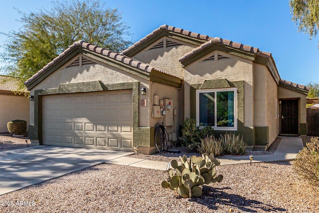 view of front of home featuring a garage