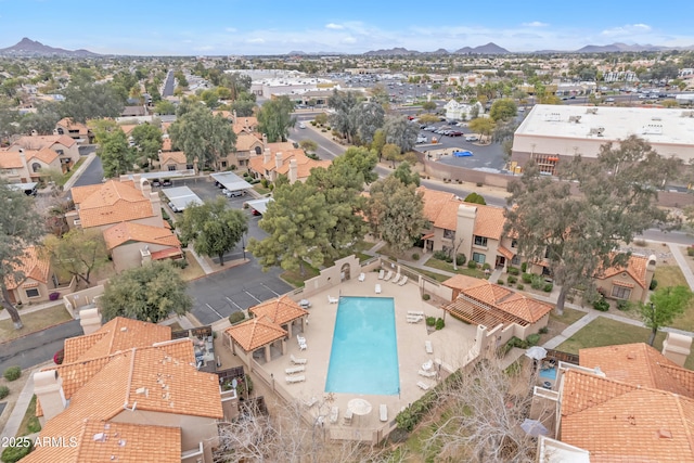 birds eye view of property featuring a residential view and a mountain view