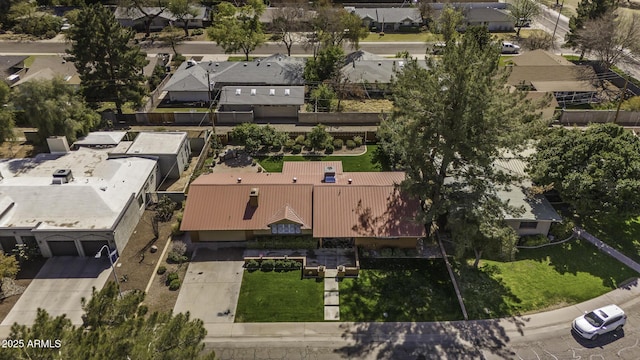 birds eye view of property featuring a residential view