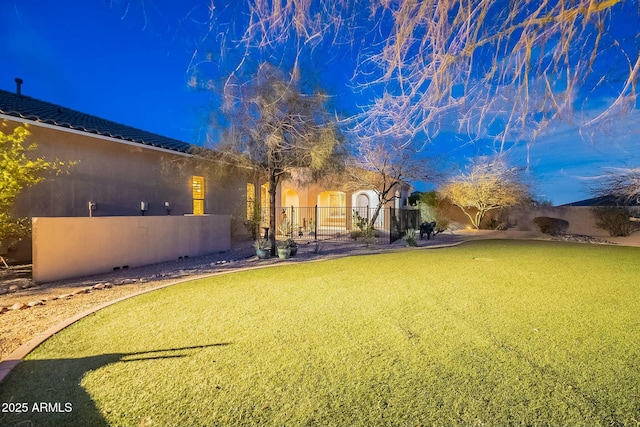 view of yard featuring fence