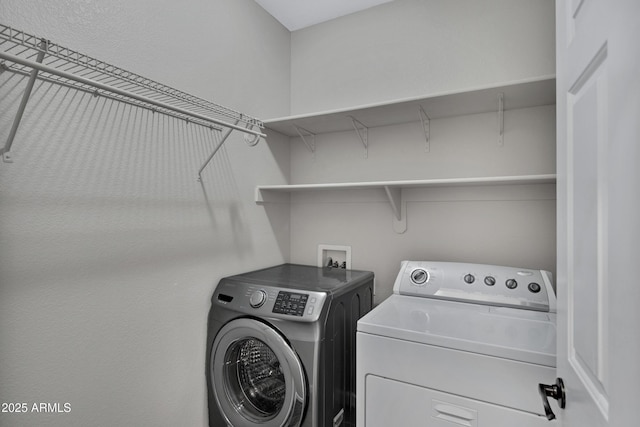 1821 S Navajo Way, Chandler, AZ 85286 - laundry area with separate washer and dryer