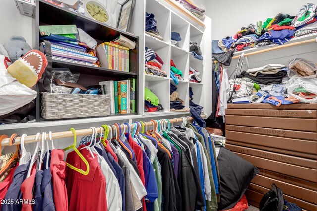 1005 E Weldon Ave, Phoenix, AZ 85014 - view of walk in closet