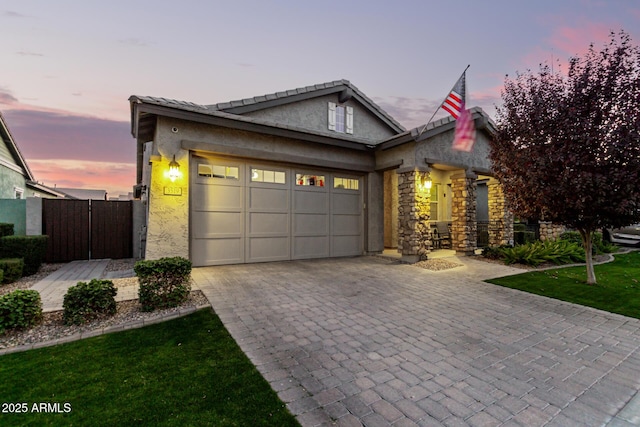 view of front of property featuring a garage