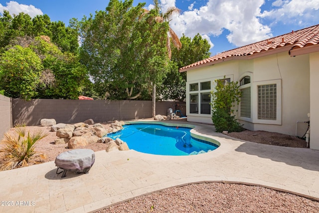 5428 W Wethersfield Dr, Glendale, AZ 85304 - view of swimming pool featuring a fenced backyard, a patio, and a fenced in pool