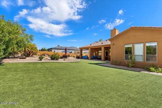 view of yard with a patio