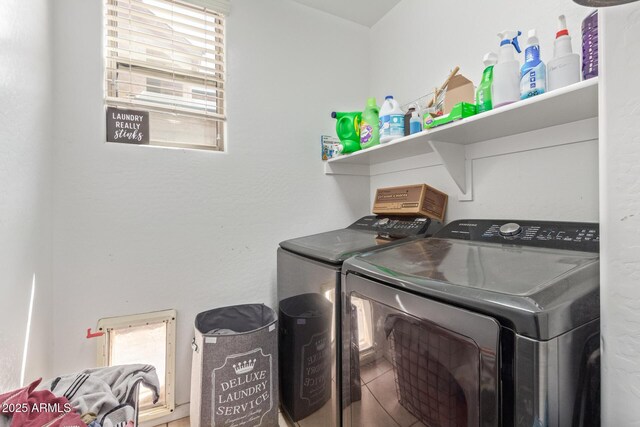 laundry room with washer and clothes dryer
