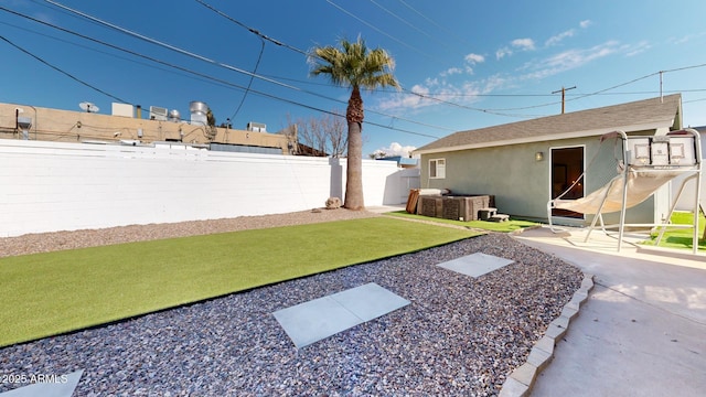 view of yard with a patio