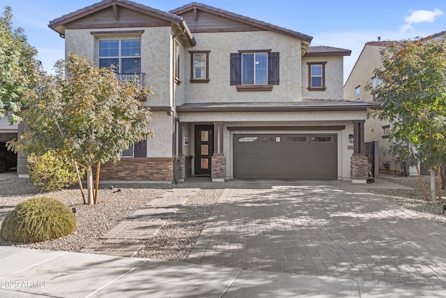 view of front facade with a garage