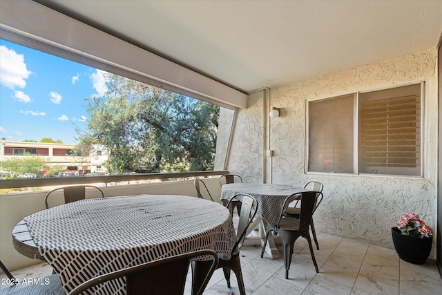 7625 E Camelback Rd Unit B226, Scottsdale, AZ 85251 - balcony featuring outdoor dining space