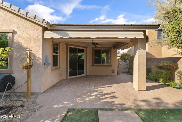 view of patio / terrace with ceiling fan